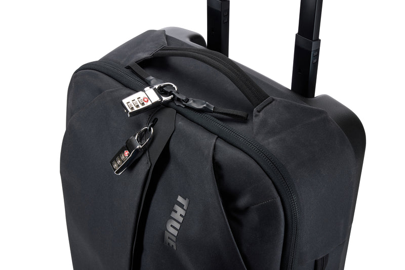 Thule Aion Carry On Spinner Black