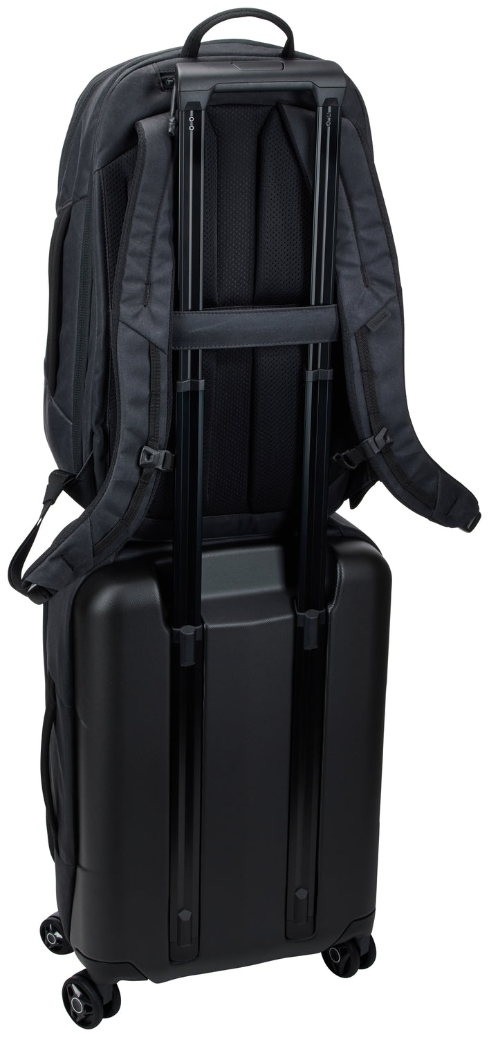 Thule Aion Travel Backpack 28/32L Black