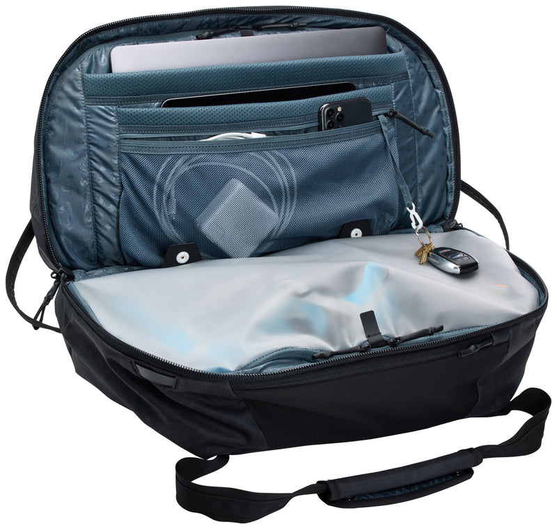 Thule Aion Duffel 35L Black